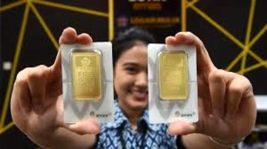 Antam impor emas 30 ton