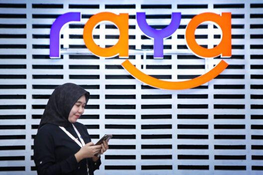 Bank raya (2)