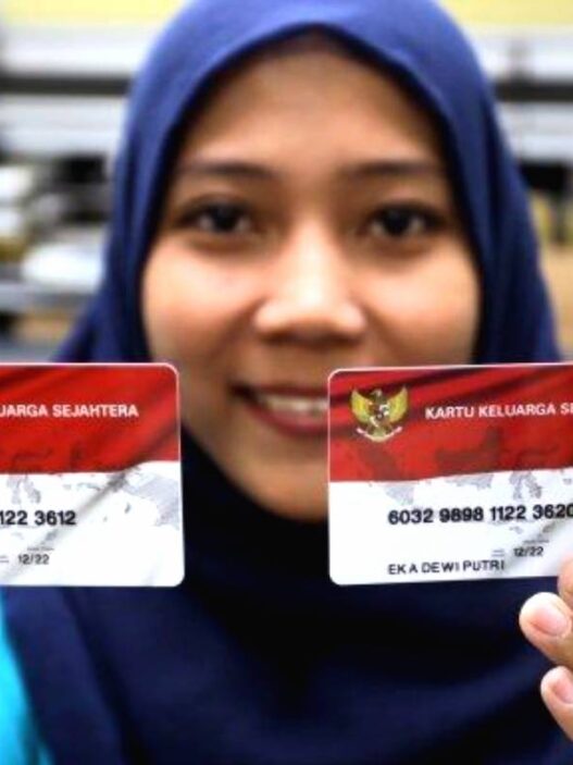 Bantuan sosial ini diberikan kepada keluarga penerima manfaat yang namanya sudah terdaftar dalam data tunggal sosial dan ekonomi nasional atau dtsen.