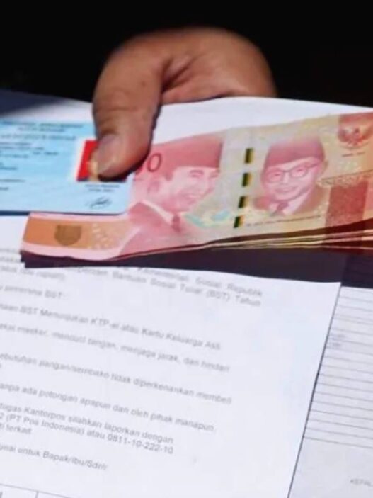 Bantuan sosial senilai 600 ribu rupiah mulai disalurkan kepada masyarakat penerima manfaat sejak september 2025.