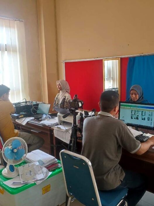 Dinpendukcapil buka layanan akhir pekan