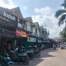 WAFI ZAKIYAH/RADARMAS Suasana Pasar Ajibarang terpantau aman dan ramai, tanpa adanya genangan, Jum'at (12/9).