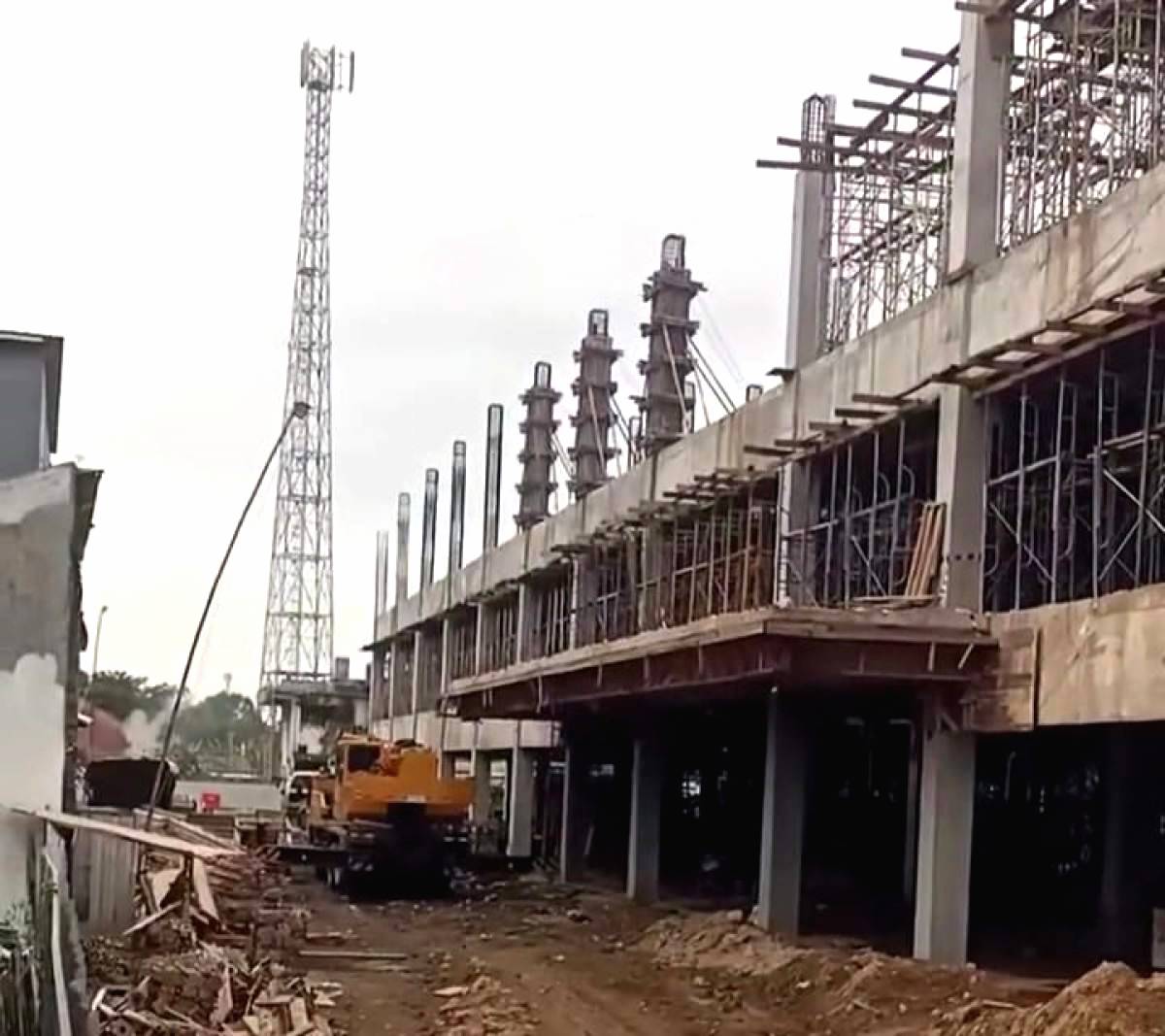 Proyek Pembangunan Pasar Kroya Cilacap Mandek, PUPR Lakukan Audit BPKP dan  Rencanakan Lelang Ulang – BANYUMASEKSPRES.ID