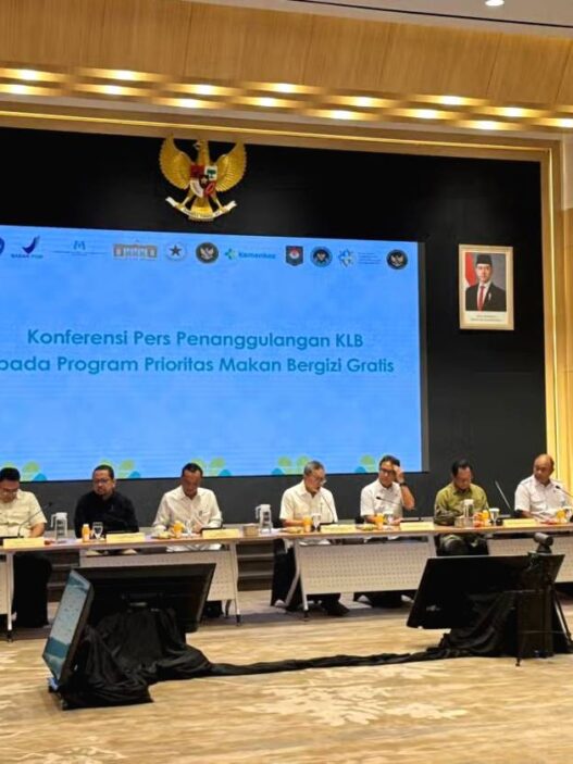 Pemerintah gelar kegiatan rapat penanganan klb keracunan mbg