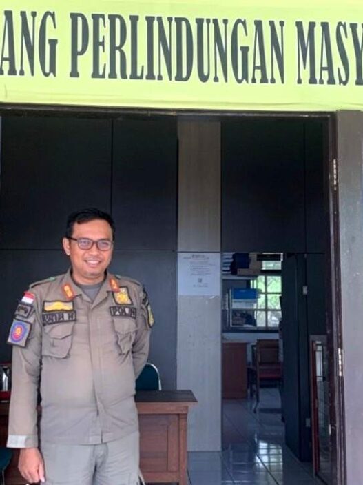 Penataan pkl pasar wage perlu solusi terpadu
