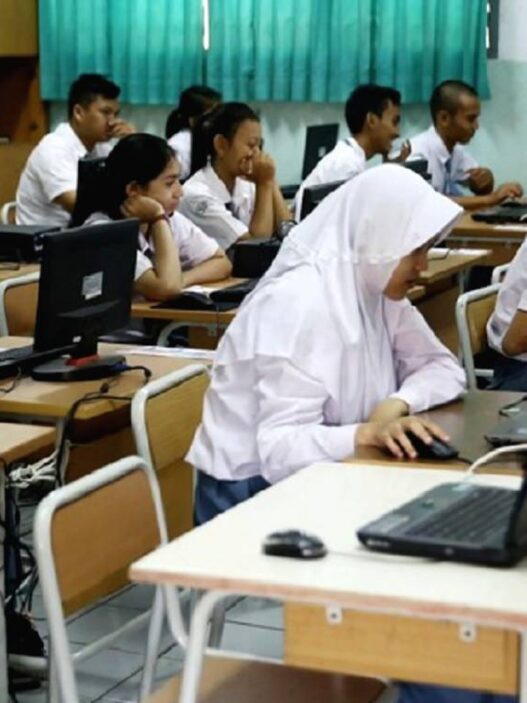 Pendaftaran tka bagi siswa kelas 12 sma dan smk harus dibantu oleh pihak sekolah
