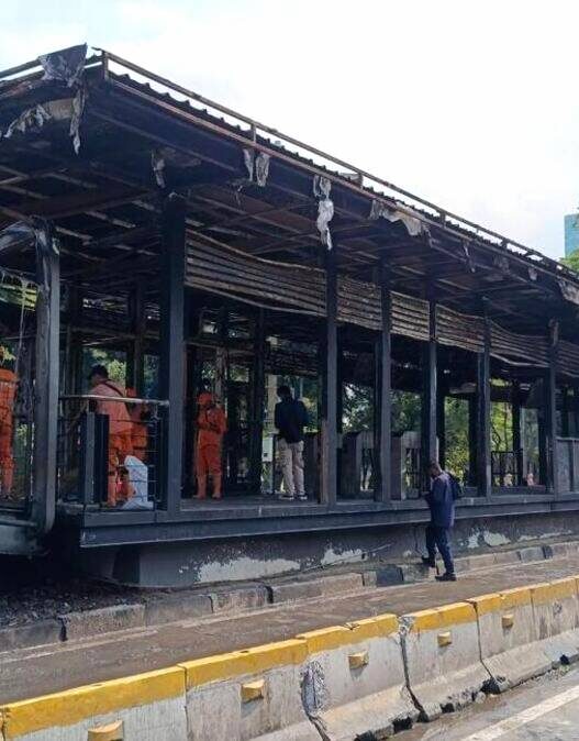 Polisi tangkap satu pelaku pembakaran halte transjakarta
