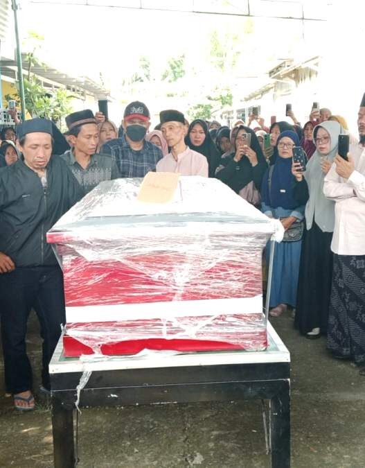 Warga kesugihan jadi korban longsor freeport