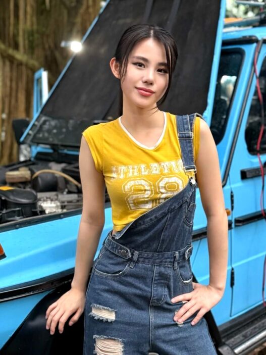 Zoe levana pernah insecure punya jerawat di punggung