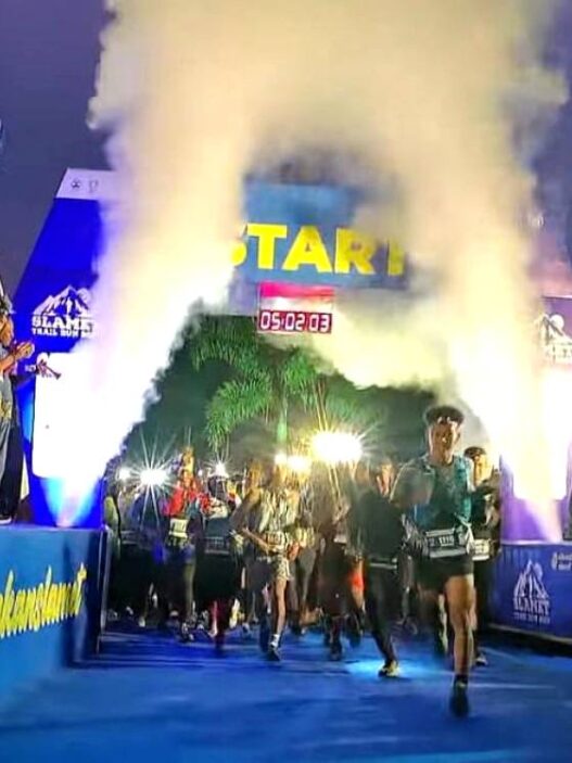 1.000 pelari ramaikan slamet trail run 2025