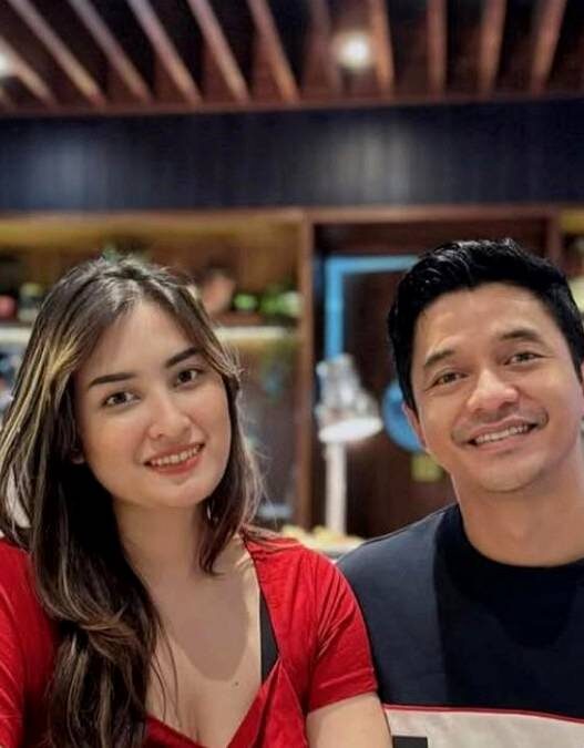Angbeen rishi gugat cerai adly fairuz