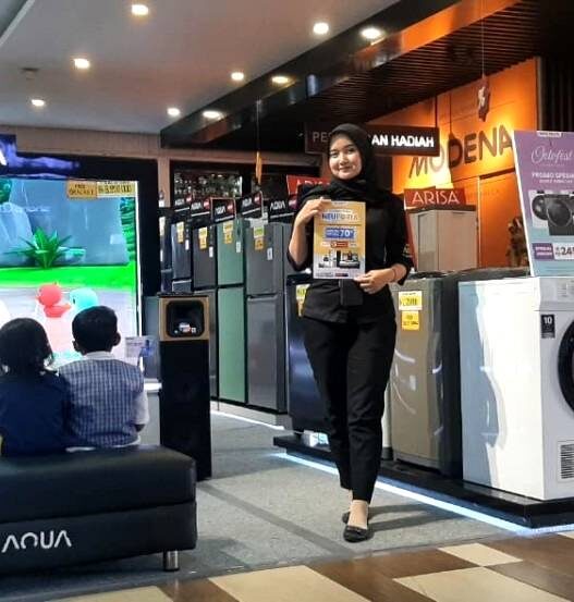 Aqua mesin cuci dengan sentuhan ai