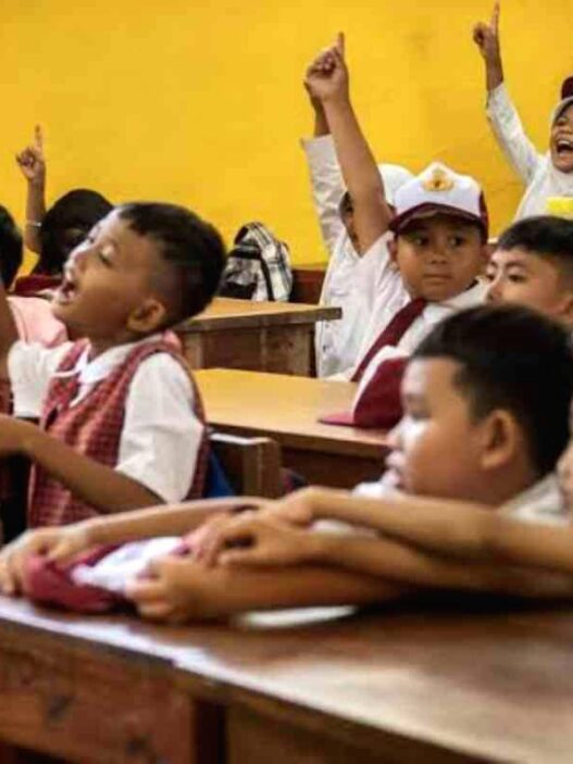 Bagi orang tua dan siswa di yang ingin mengetahui apakah mereka terdaftar sebagai penerima pip 2025, kini pengecekan bisa dilakukan secara daring melalui situs resmi