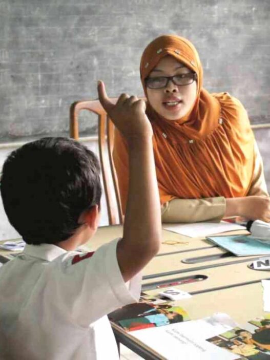 Bagi peserta yang ingin mengetahui hasil seleksi administrasi beasiswa bpi 2025 tahap s1 dan d4 guru, berikut langkah langkahnya