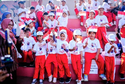 Dprd banyumas komitmen wujudkan keluarga tangguh dan harmonis