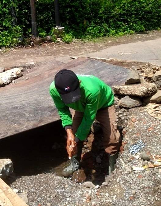 Gorong gorong lingkar selatan amblas