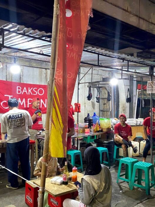 Konsep unik dan rasa lezat bakso jimpeng