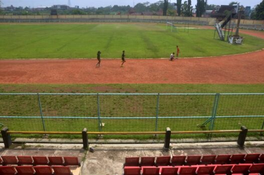 Peremajaan gor satria butuh rp11 miliar