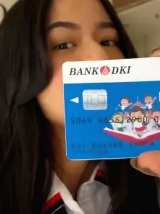 Jelang tutup tahun, perhatian orang tua dan siswa mulai tertuju pada jadwal pencairan KJP Desember 2025 yang menjadi tahap akhir penyaluran bantuan pendidikan