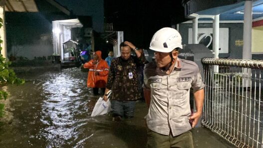 Puluhan rumah terdampak banjir