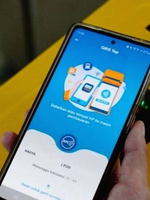 Qris tap resmi diperkenalkan sebagai inovasi terbaru pembayaran digital di indonesia