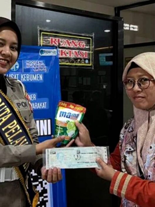 Satlantas berikan reward kepada masyarakat taat pajak