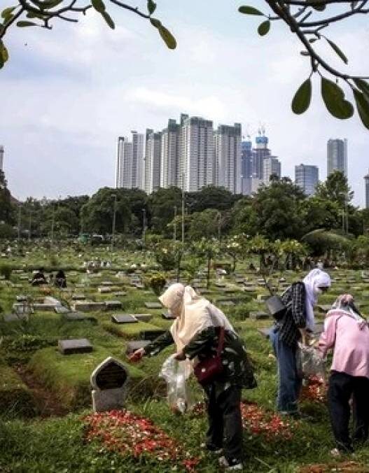 Sembilan tpu tak terima pemakaman baru