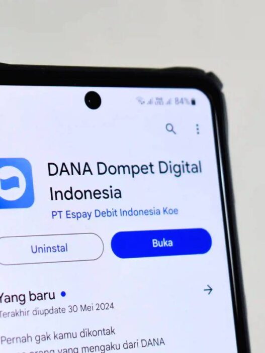 Cara mendapatkan saldo dana dari aplikasi indo today bermodalkan membaca artikel berita
