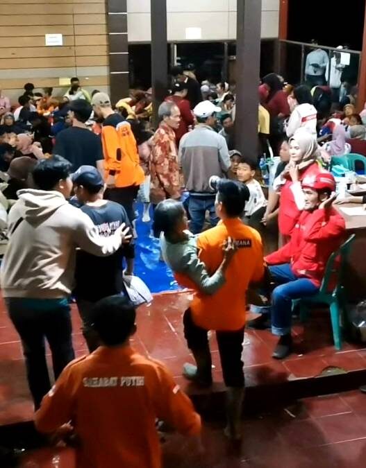 Dua Korban Meninggal, 26 Warga Masih Hilang
