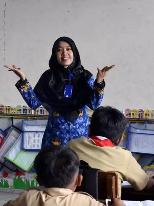 Guru Rangkap Konselor Dinilai Tak Cukup