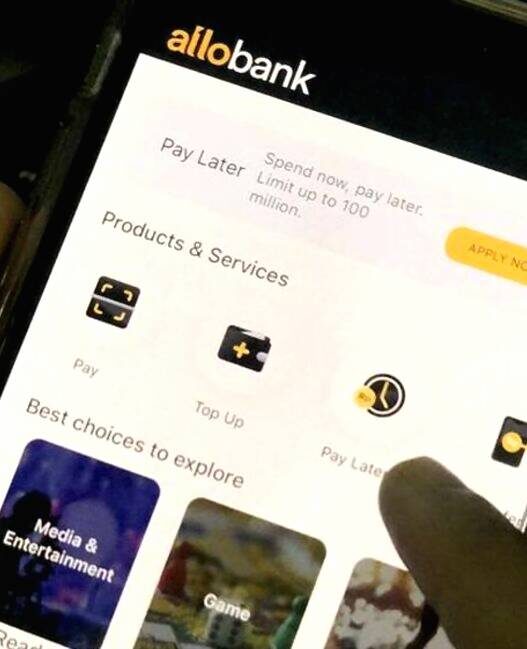 Interface aplikasi allo bank smartphone