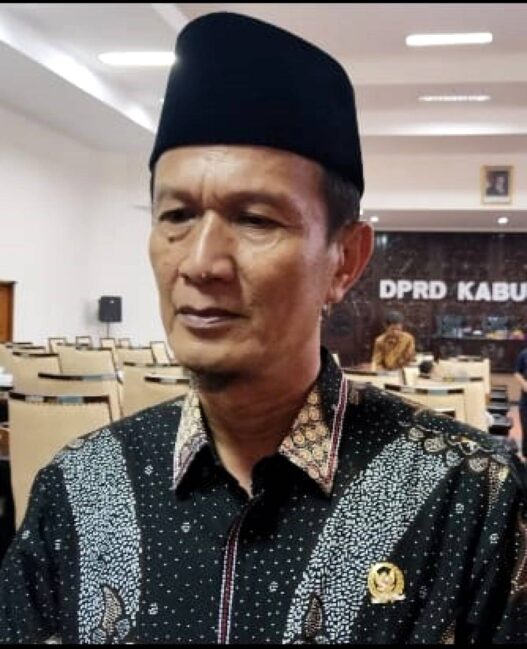 Ketua dprd hormati proses hukum