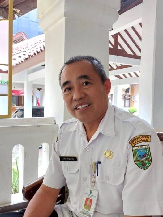 Nasib honorer tunggu kebijakan pusat