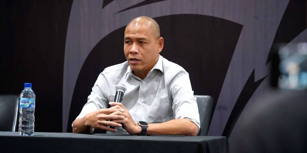 Nova Arianto Bergegas Targetkan Piala Dunia dan Asia Kepada Timnas Indonesia U20