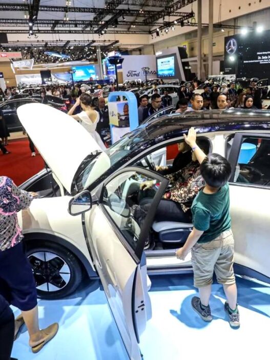 Pasar Otomotif RI Mulai Bangkit