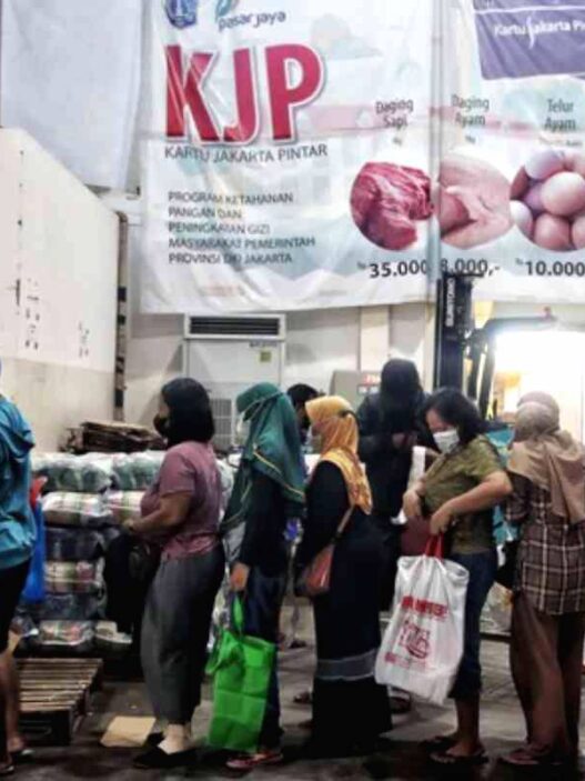 Program pangan bersubsidi dki jakarta kembali hadir untuk membantu warga memenuhi kebutuhan pokok