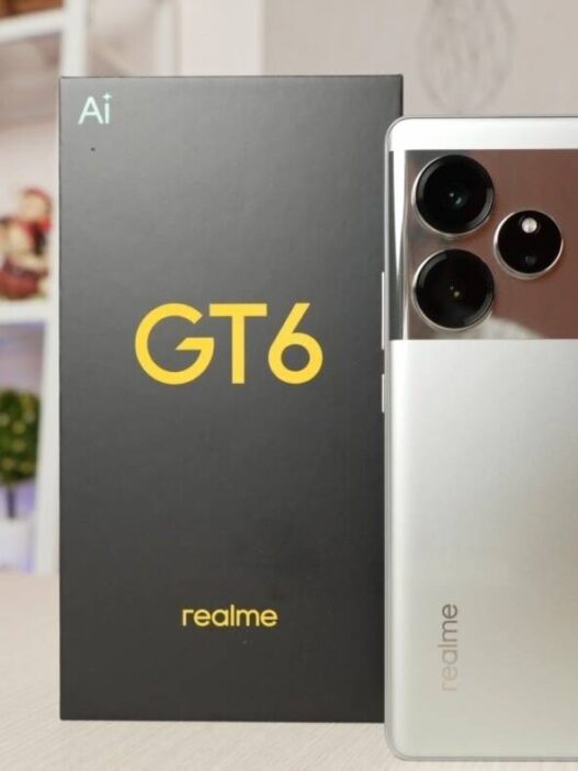 Realme GT 6 Resmi Meluncur