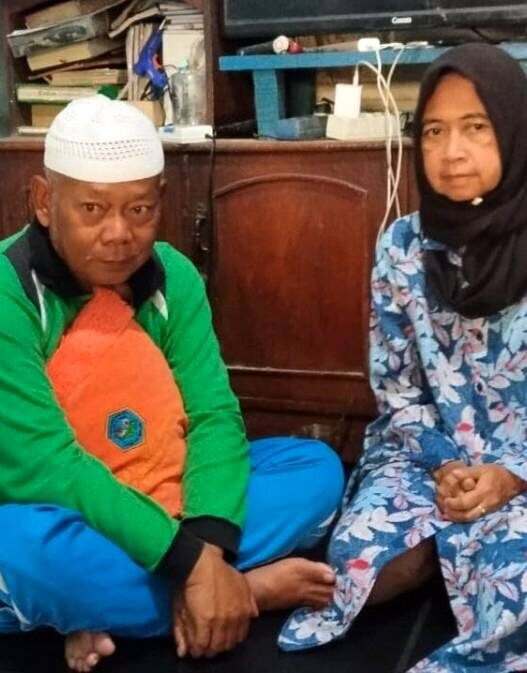 Sugiyo Hanya Betahan dengan Air