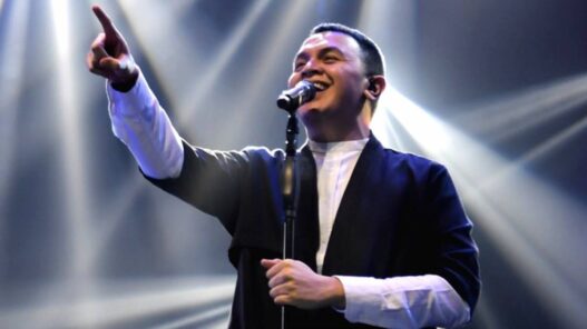 Tulus siap meriahkan panggung konser capytal 2025 semarang pada 22 november 2025 mendatang