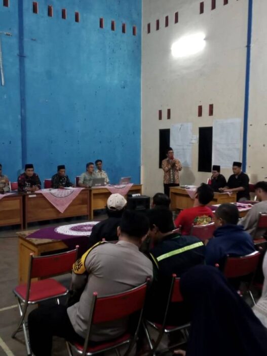 Warga Krenceng Tuntut Transparansi