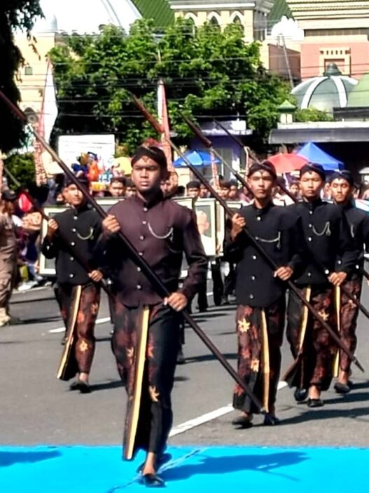 77 Peserta Ikuti Kirab Pusaka dan Pawai Budaya