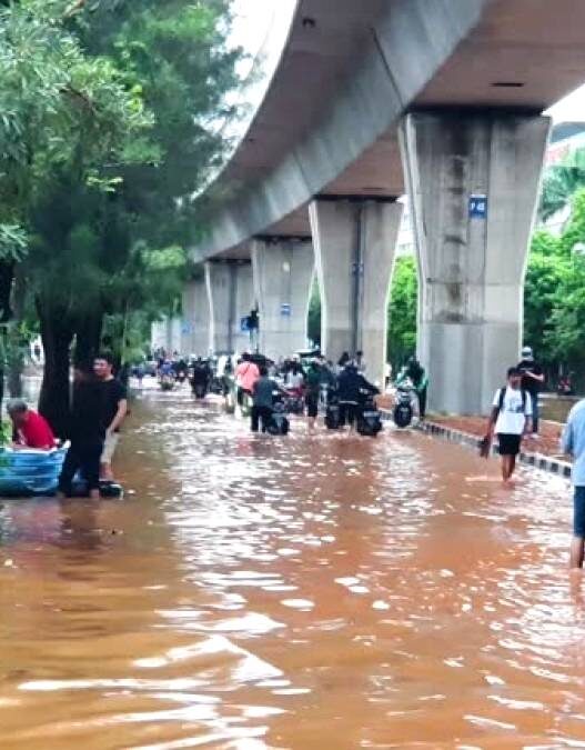 BMKG: Cuaca Ekstrem Diprediksi Melanda saat Nataru