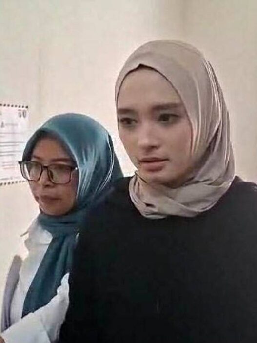 Cabut Laporan Terhadap Insanul Fahmi
