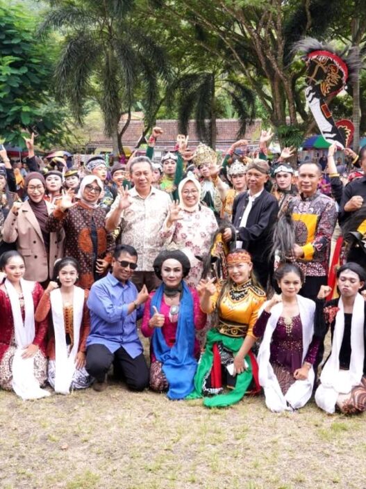 Gebyar Ebleg Kuatkan Pelestarian Budaya
