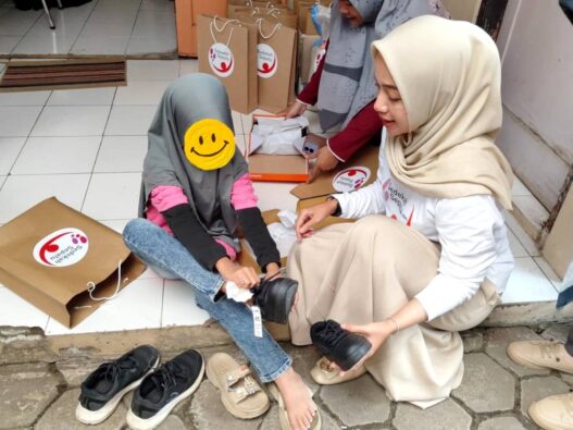 Keluarga Selalu Menjaga Senyum Tetap Menyala