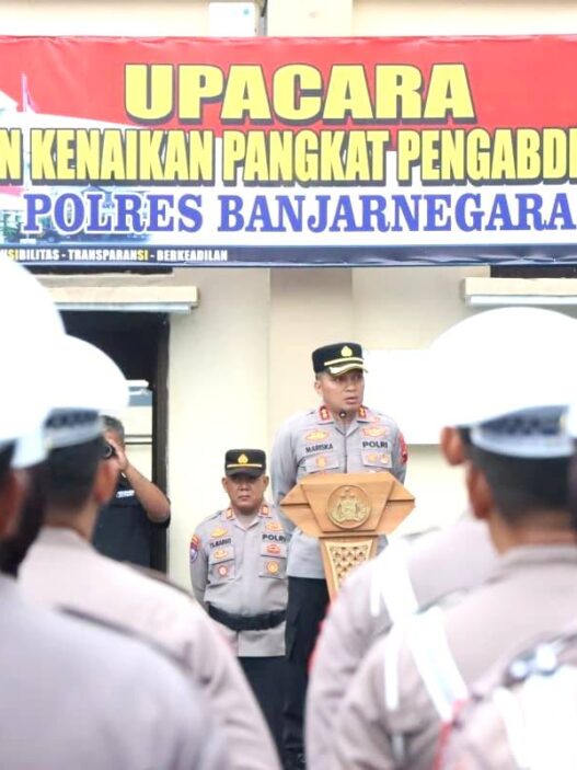 Kompol Hendi Terima Kenaikan Pangkat Pengabdian