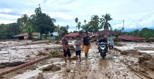 Korban Banjir 867 Meninggal Dunia, 512 Hilang