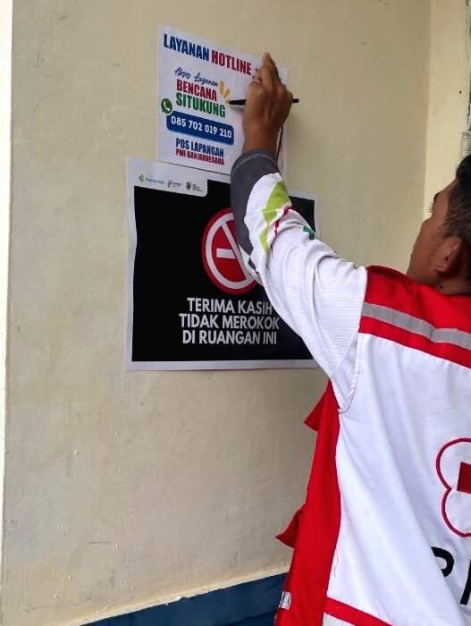 Korban Longsor Situkung Terima Kartu Bantuan Resmi dari PMI