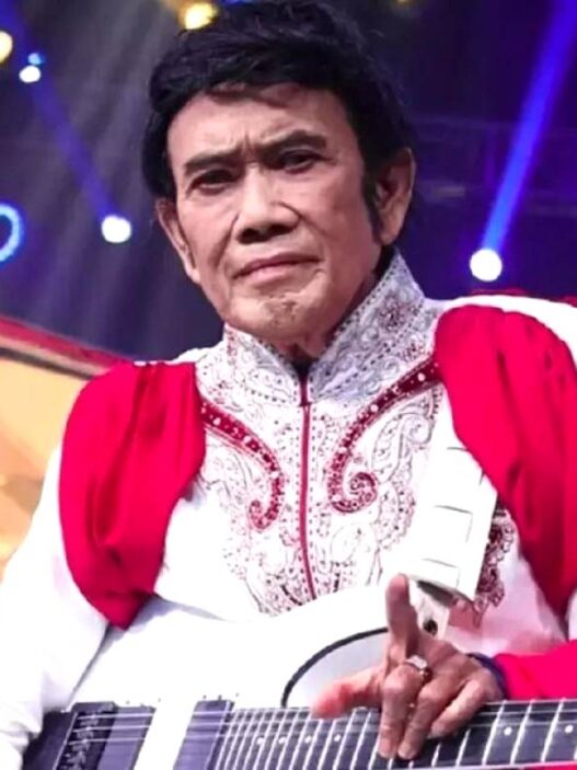 Lelang Jas hingga Sorban