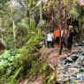 Longsor Ancam Sekolah di Buayan